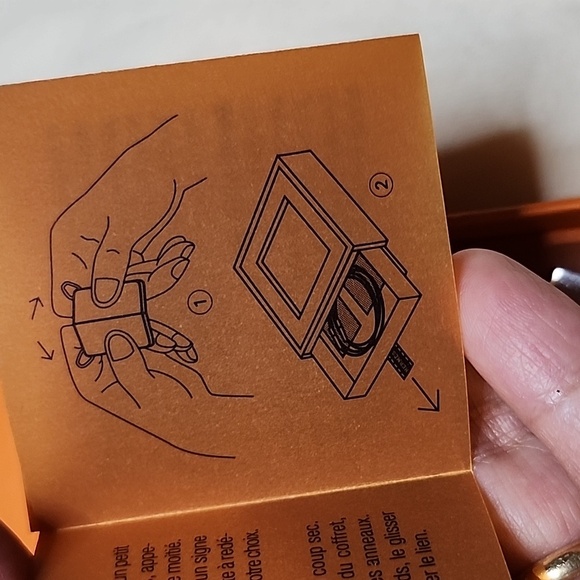 Hermes 🌟 Infinity dual Necklace 💯 Authentic - Picture 11 of 15